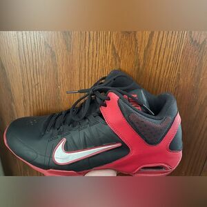 Nike air visi pro 4- black red  and silver. Like new.